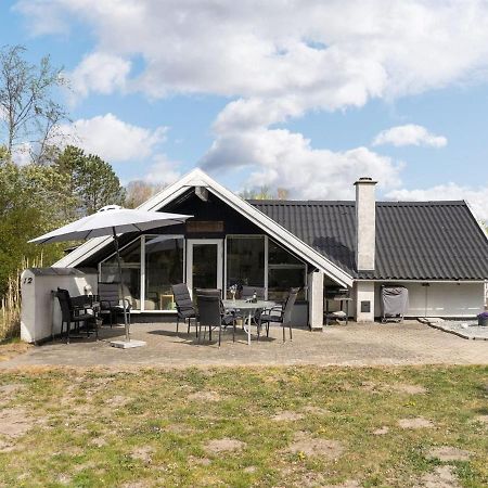 Holiday Home Arnfin - 160M From The Sea In Lolland- Falster And Mon By Interhome Rødby Екстериор снимка